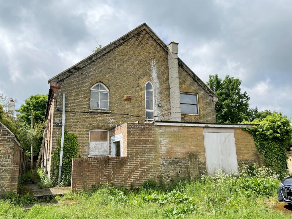 Lot: 5 - FORMER CHAPEL WITH PLANNING FOR THREE HOUSES WITH PARKING - 